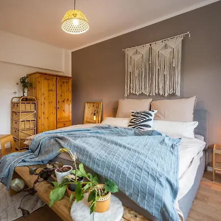 120qm, Cozy Apartment, Sehr Zentral Am Hbf, 3sz *