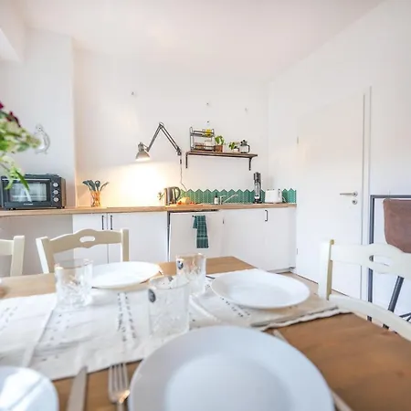 120qm, Cozy Apartment, Sehr Zentral Am Hbf, 3sz Appartement Koblenz (Rhineland-Palatinate)