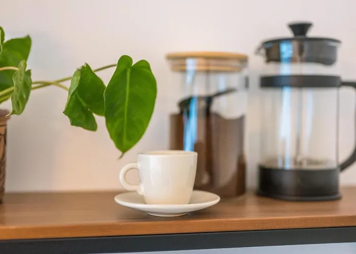 Lägenhet 120qm, Cozy Apartment, Sehr Zentral Am Hbf, 3sz *